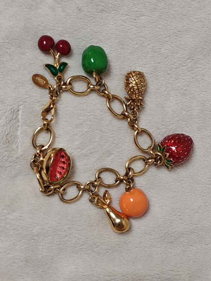 Pulsera Joan Rivers Fruit Charm Foto 2 de 4