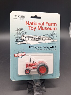 1/64 Mccormick Super Wd-9 Tractor, National Farm Toy Museum #4 In A Series