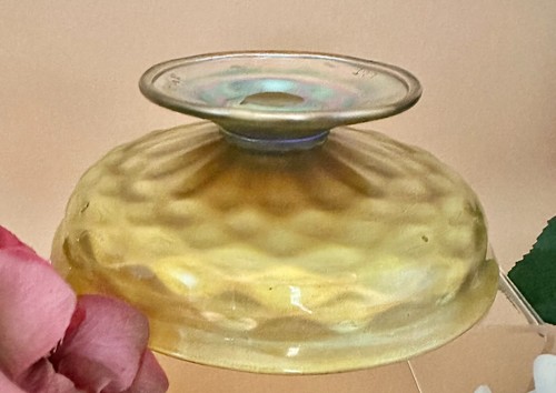 LC TIFFANY FAVRILE, ART GLASS BOWL IN IRIDESCENT GOLD - Picture 11 of 13