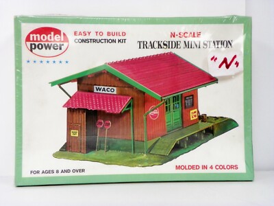 MODEL POWER N SCALE U/A ''TRACKSIDE MINI STATION'' PLASTIC MODEL KIT #1520