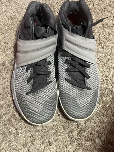 Size-13 Kyrie 2 OMEGA - Picture 3 of 6