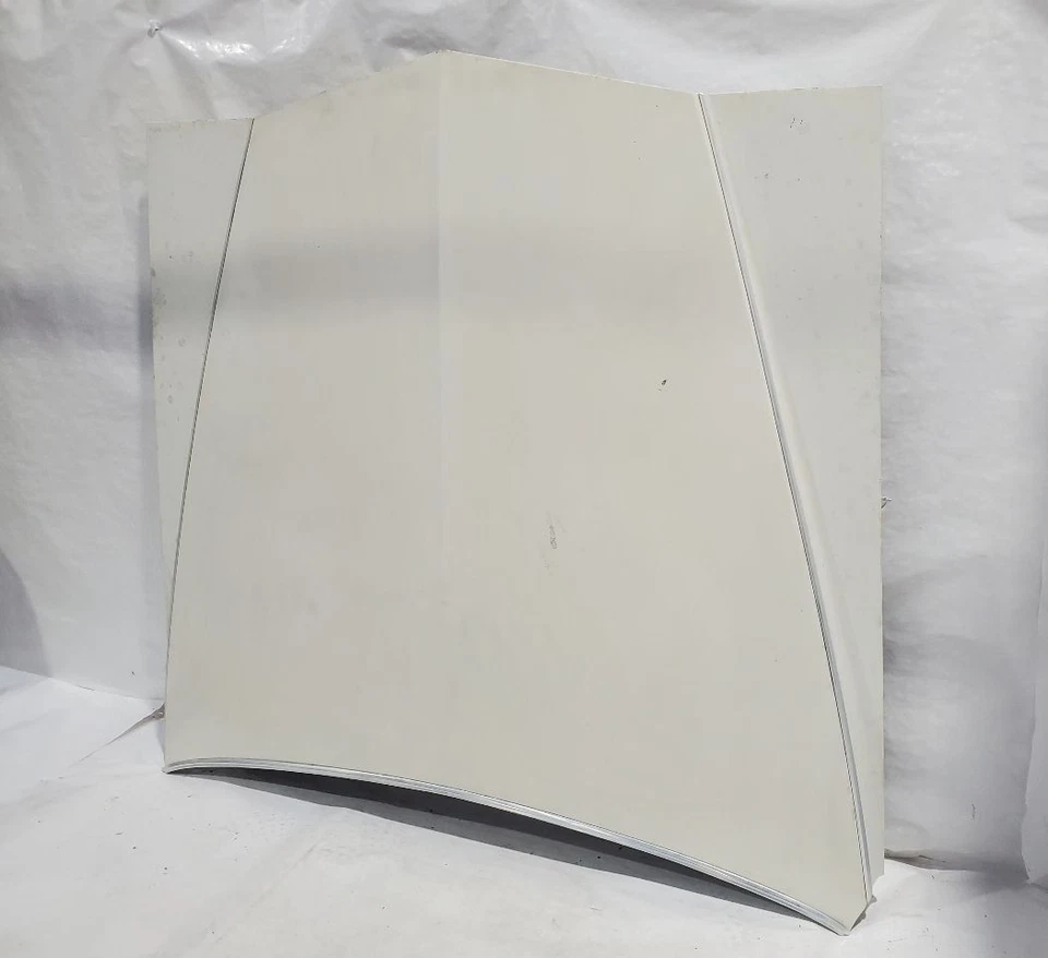 1987 1988 1989 1990 1991 1992 Cadillac Brougham OEM panel capó blanco  Foto 3 de 4