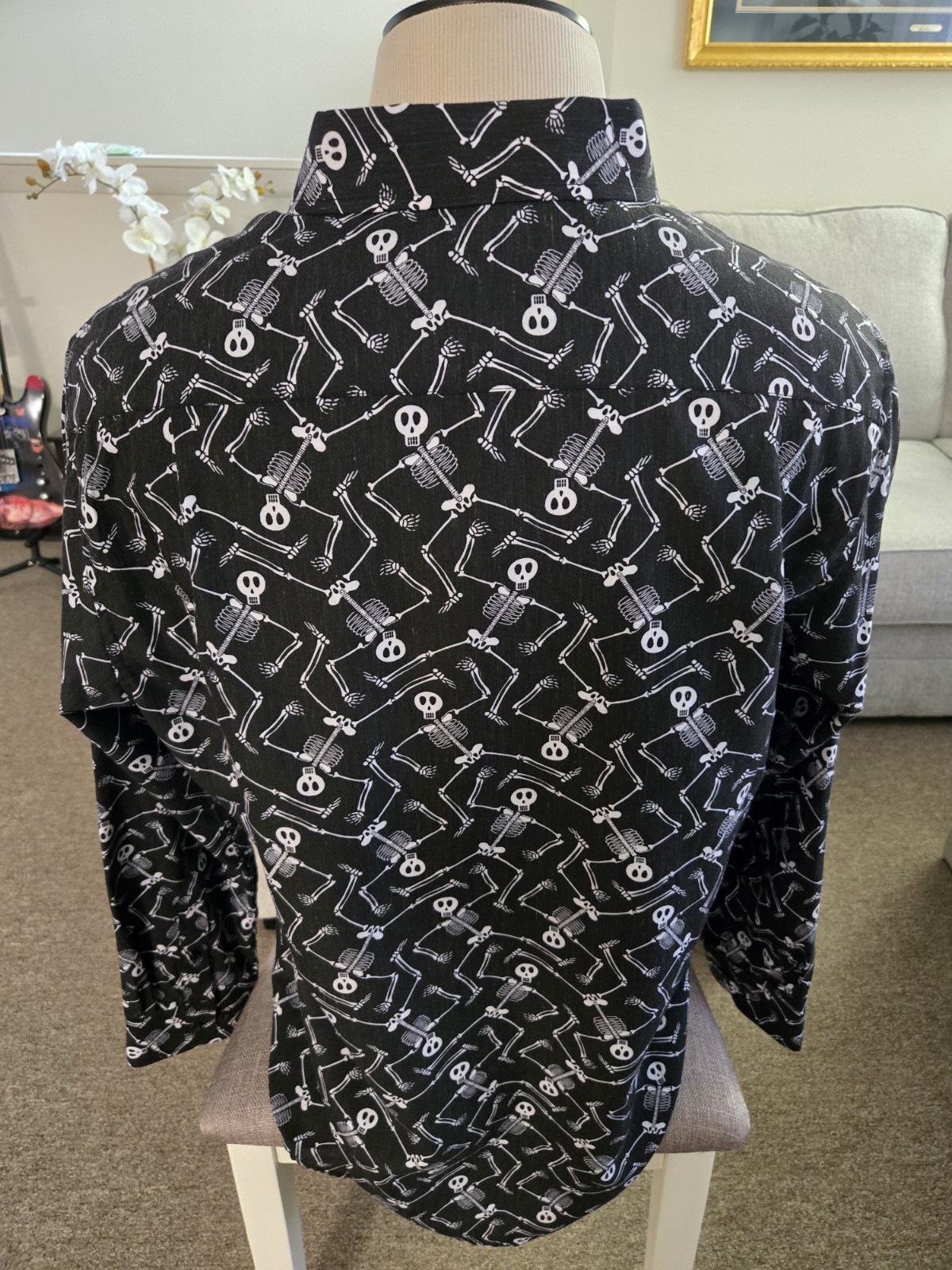 Button Down Skull/Skeleton Shirt - image 2