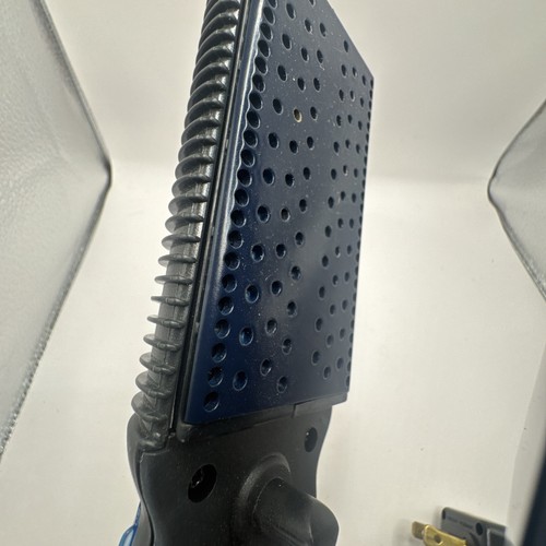 Maxius Flat Iron Hair Straightener Steam Burst 2" MaxiGlide MX-597 Tested - Bild 4 von 7