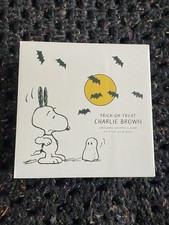 Pottery Barn Snoopy Charlie Brown Peanuts Halloween Salad Plates NIB
