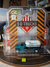 1:64 GreenLight *SD TRUCKS 20* TEAL 1982 Chevrolet C-60 Propane Truck NIP