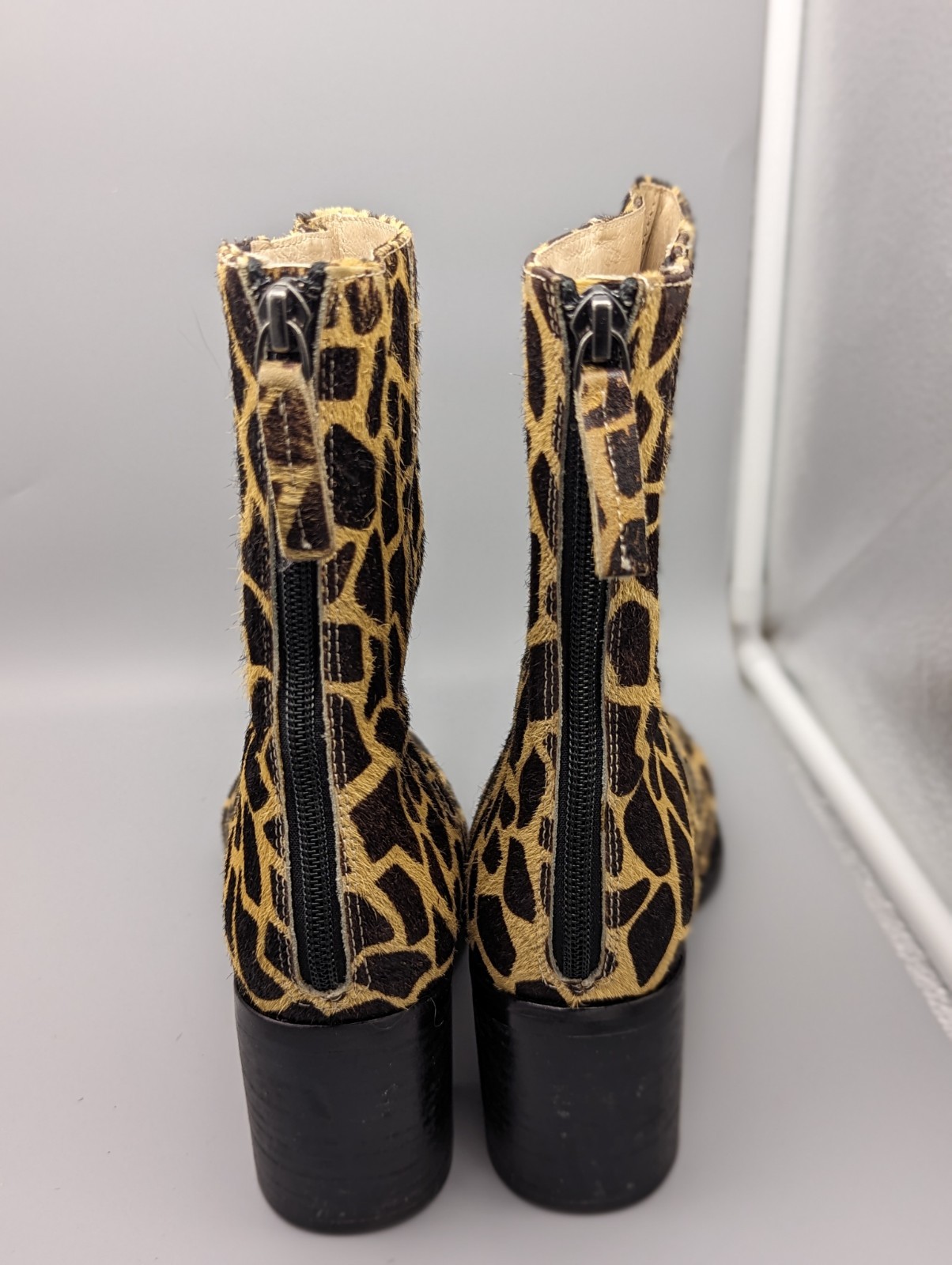 Intentionally Blank Size 7 Square Toe Giraffe Ani… - image 6