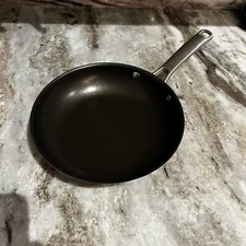 Calphalon Model 1388 Dishwasher Safe 8" Skillet