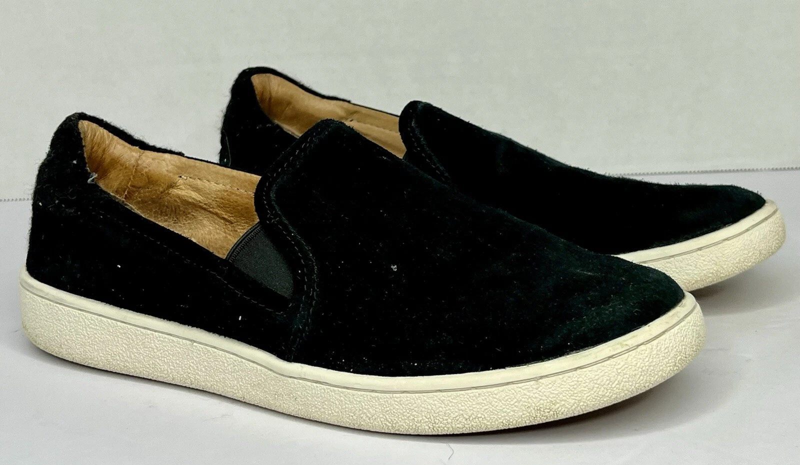Sneakers UGG Cas donna slip on taglia 7 5 nere scamosciate comode scarpe casual 1096938