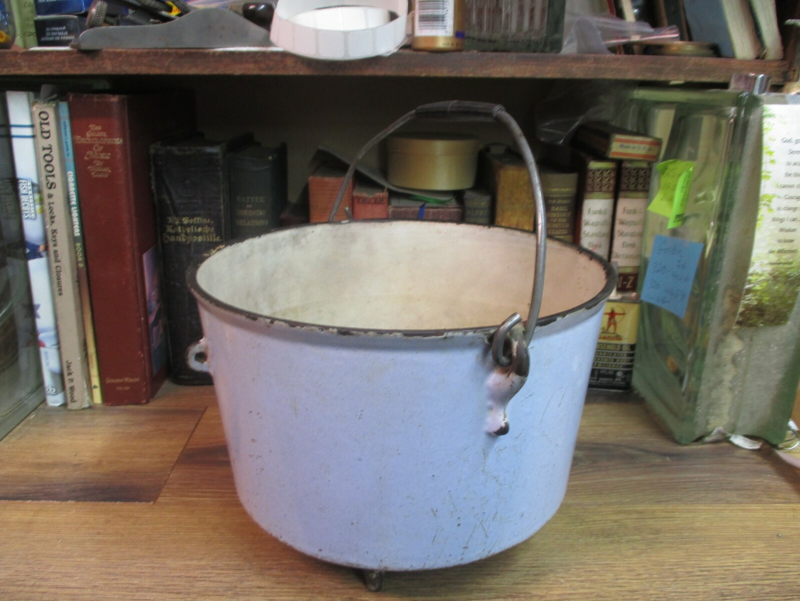 Large Cast Iron Cauldron for sale in UK View 25 ads