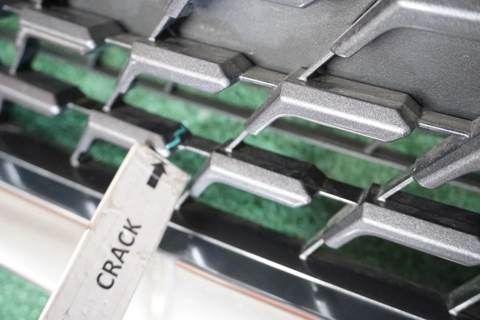 con grietas 2020 2021 2022 LEXUS RX350 F-SPORT RX450h REJILLA DELANTERA OEM UF99182 Foto 4 de 4