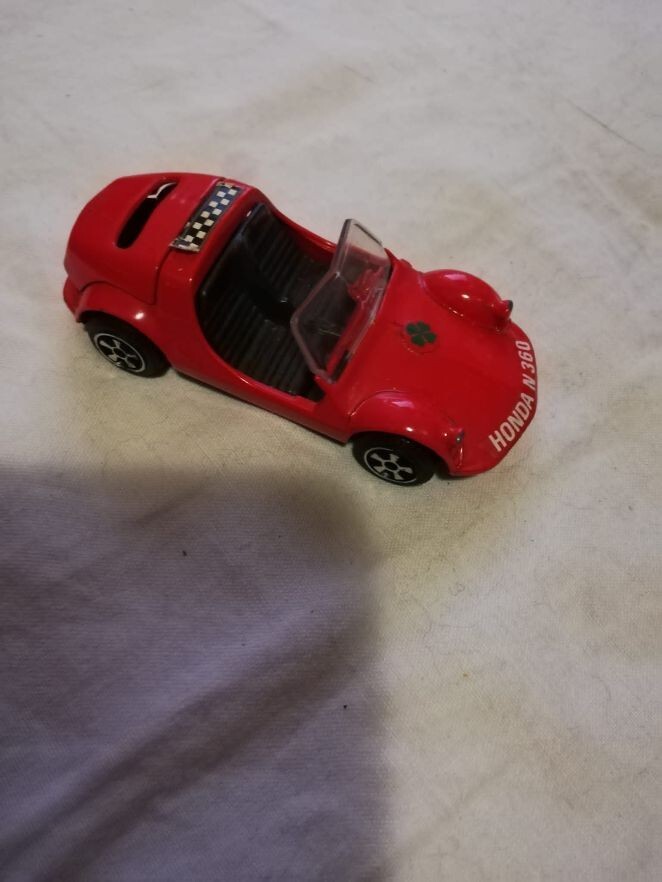 Foto 2 di 6