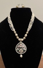 Niki  s Jewels Handmade Pearl Necklace Set