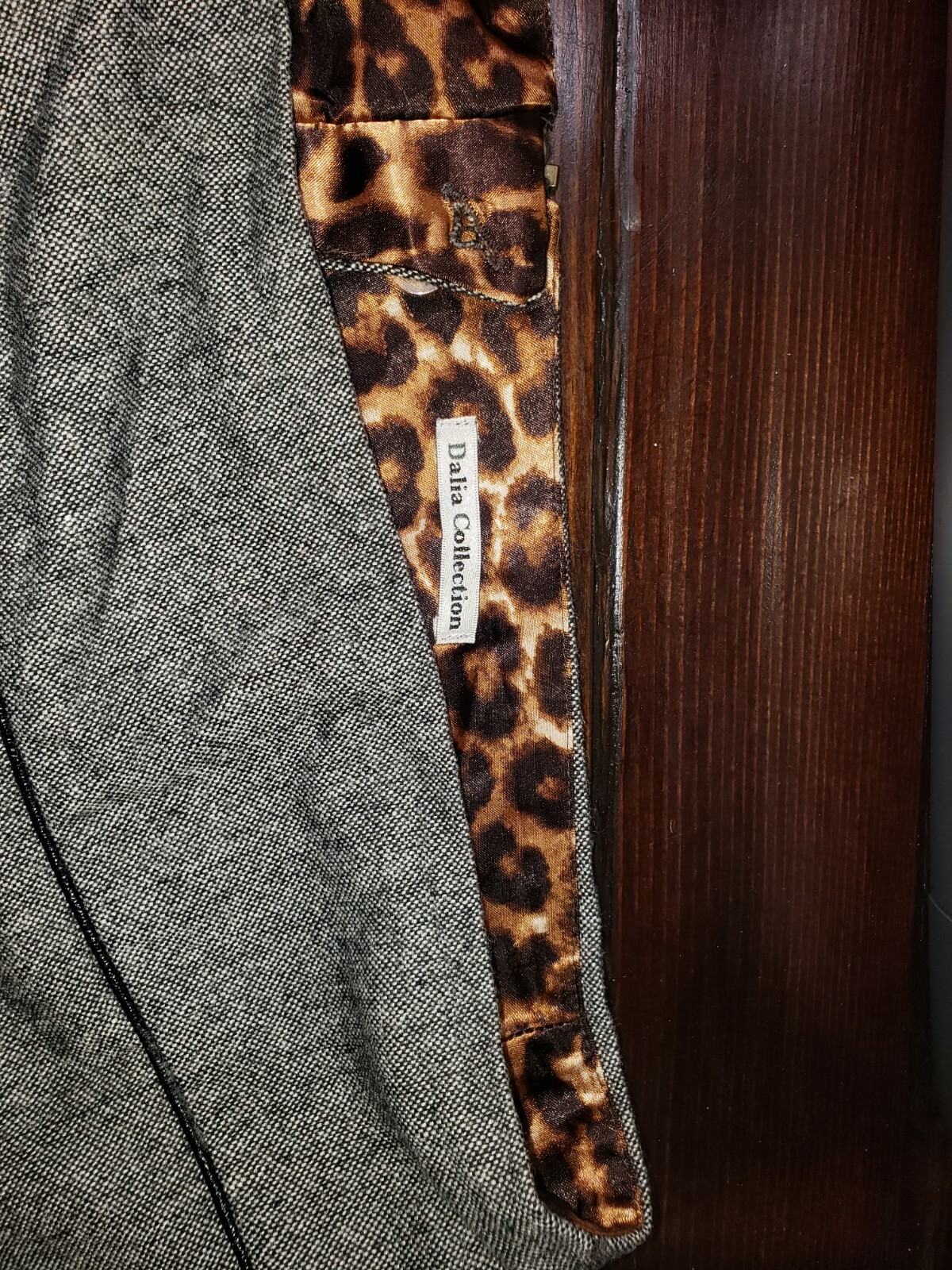 Picture 3 of 4
