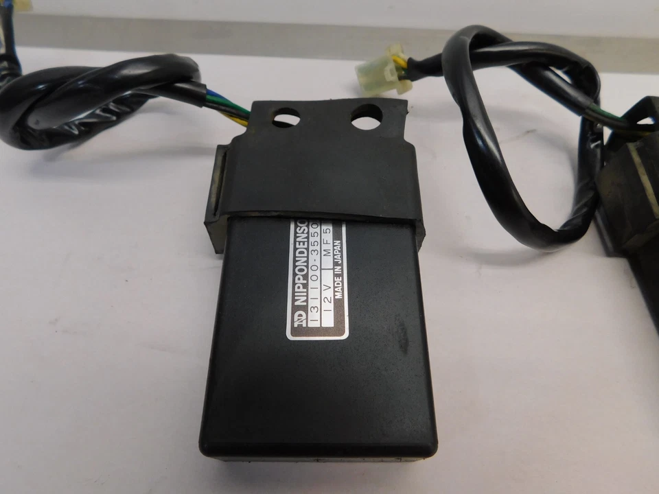 1983 Honda VT500CA SHADOW 500 OEM CDI 13110-3550 - Imagem 2 de 4