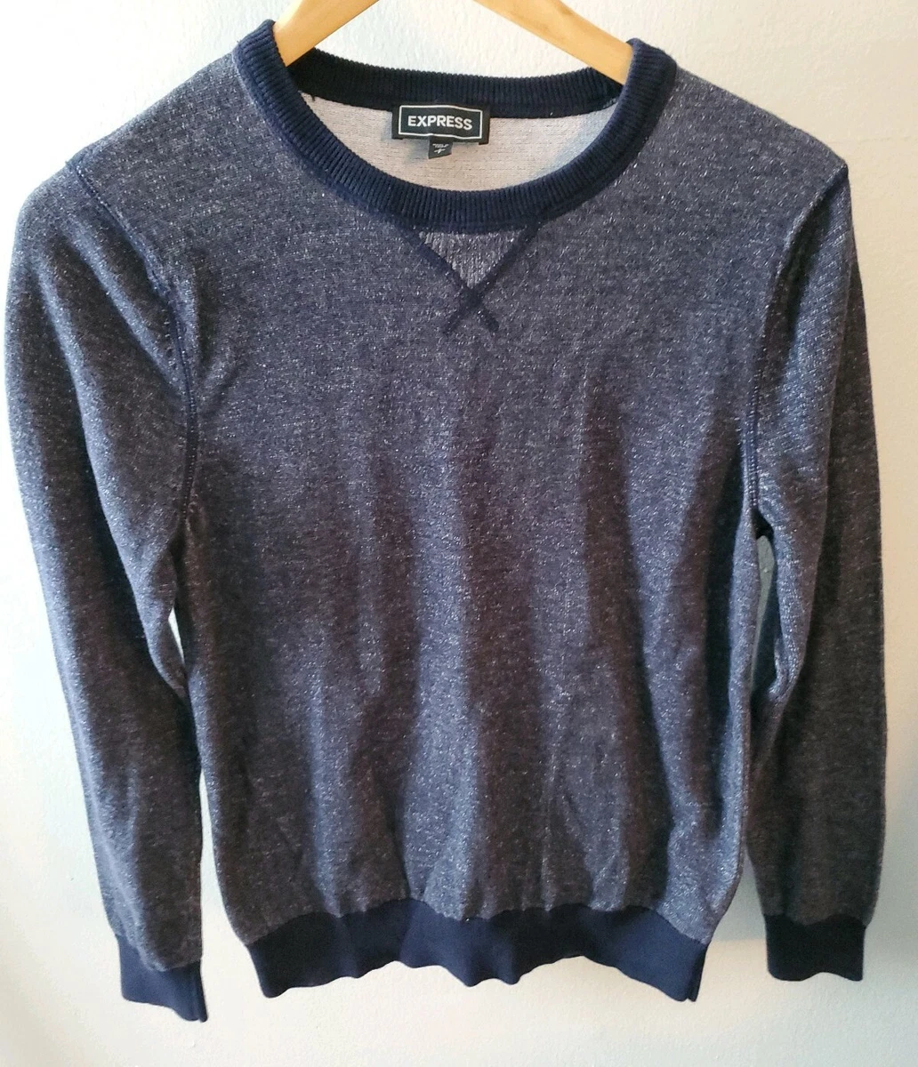Suéter azul hombre sale