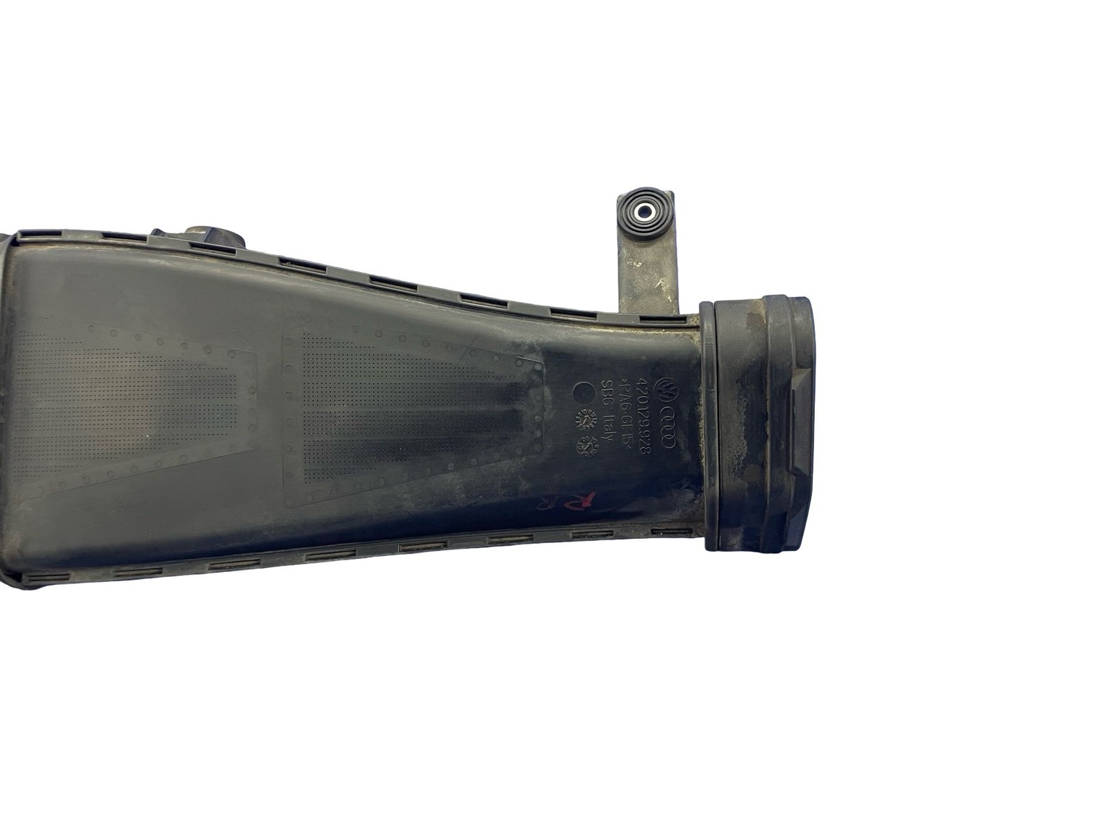 2008-2015 AUDI R8 TYPE 42 AWD 4.2L REAR RIGHT ENGINE AIR INTAKE PIPE 420129528