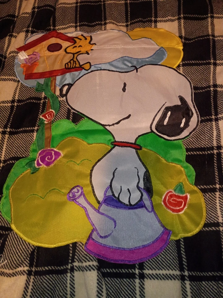 Peanuts Birdhouse Buddies Garden Flag 13" X 18" - Image 4 of 4