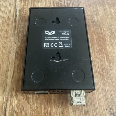 C2G 26632 10/100/1000base-tx to 1000 Base SxLl Gigabit Media Converter