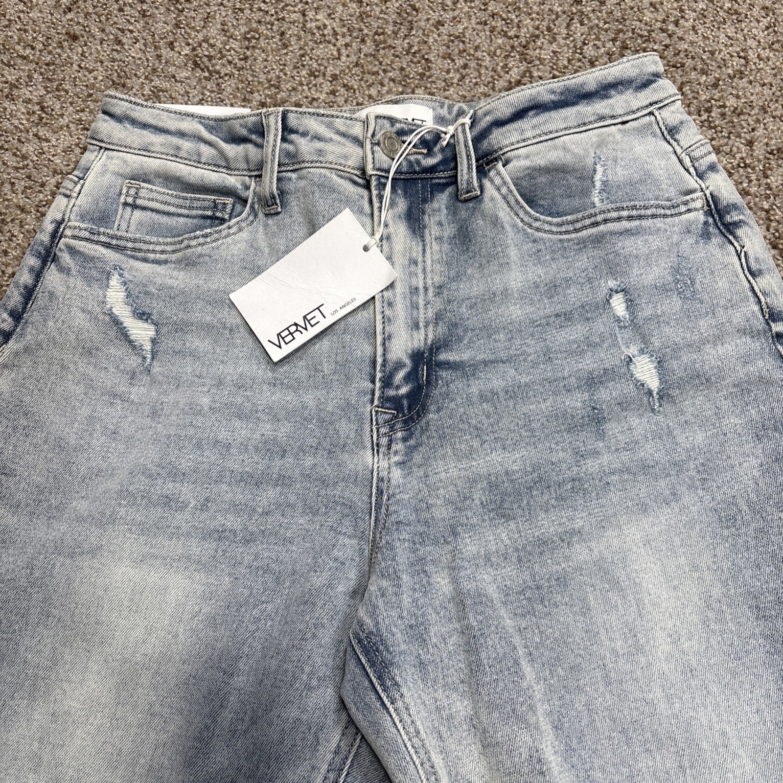 Vervet Blue Erika women’s blue jeans 28 X 25 distressed NEW - View 2