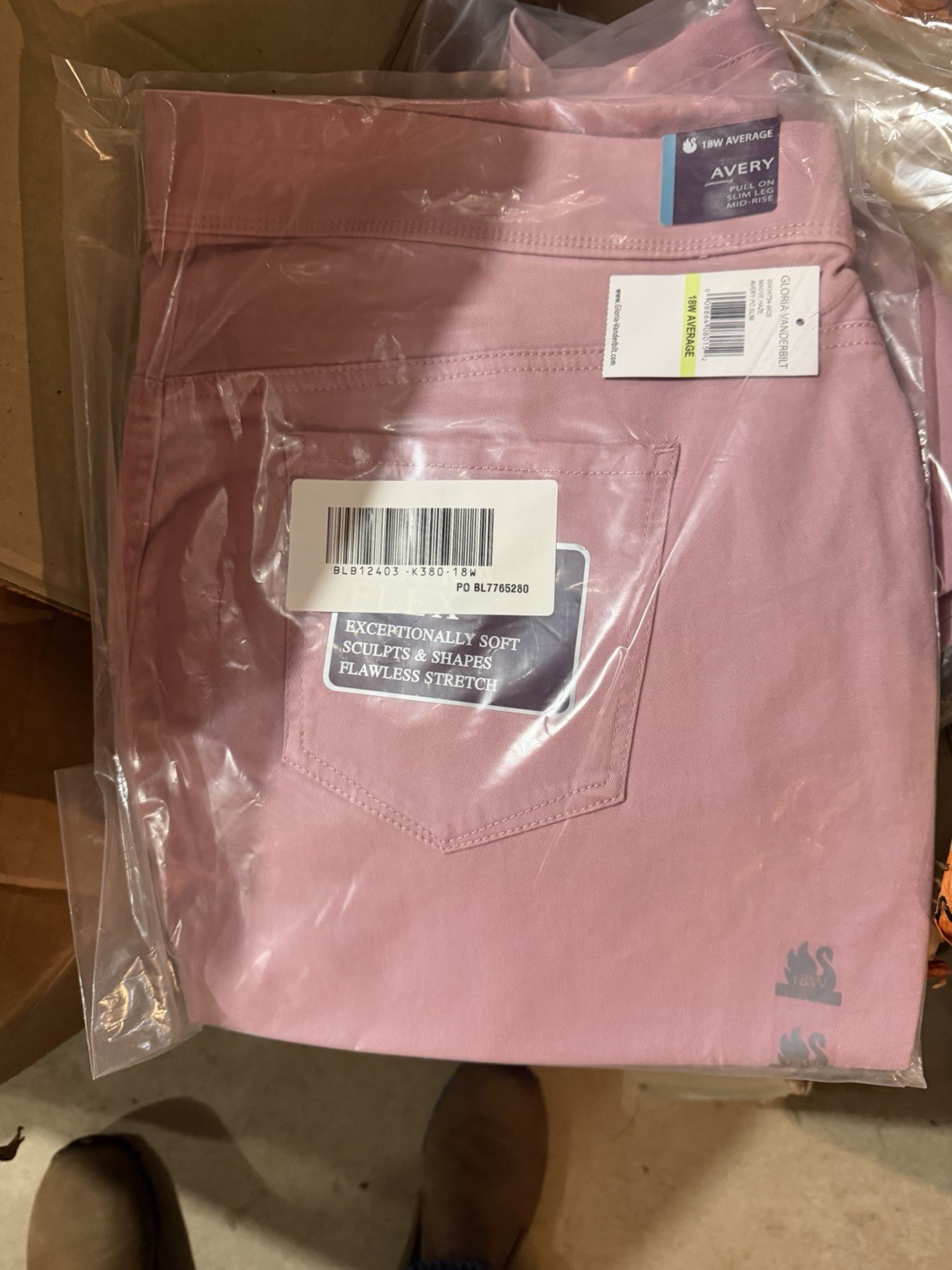 18w Average Mauve Haze Nwt