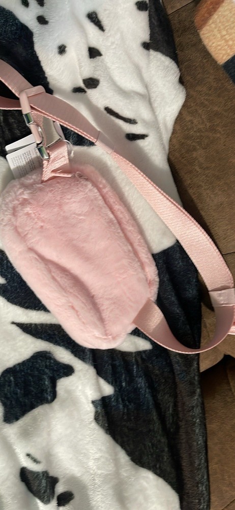 Lululemon Everywhere Belt Bag for On-the-Go Essentials