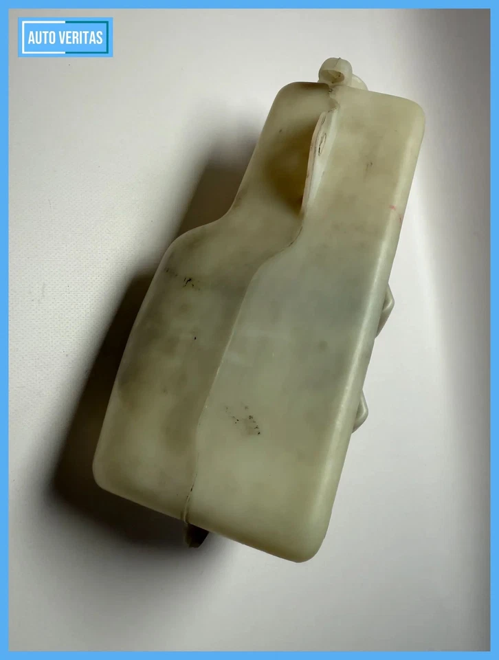 Original Jeep Cherokee XJ Water Cooling Tank 52004790 - Image 2 of 4