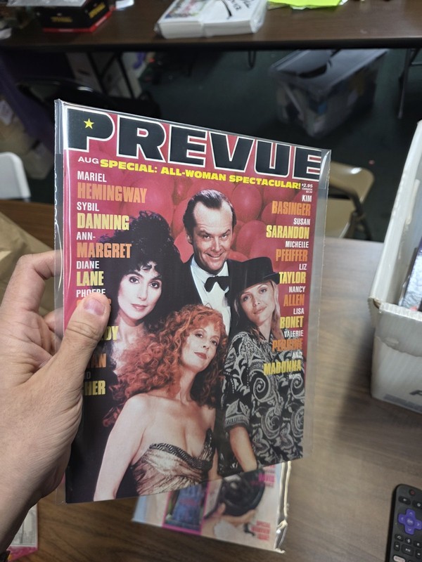 Witches of Eastwick, Madonna, Mariel Hemingway - Prevue Magazine 1987