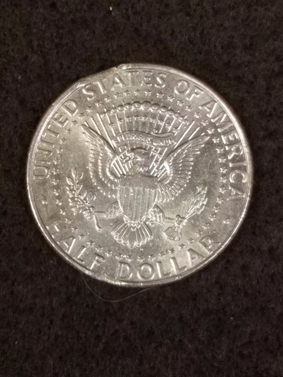 MINT ERROR -KENNEDY HALF DOLLAR 1995-D clad Scarce