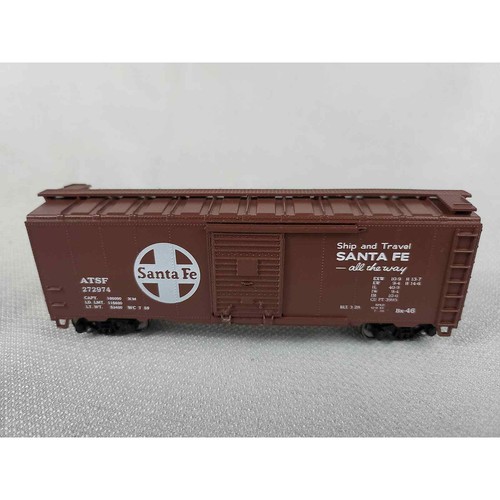 English's Model Railroad Supply Santa Fe 272974 40' Boxcar HO RTR eBay