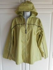 New Women’s I East Windbreaker Size Medium Sage+ Hood Lightweight Zipper Front