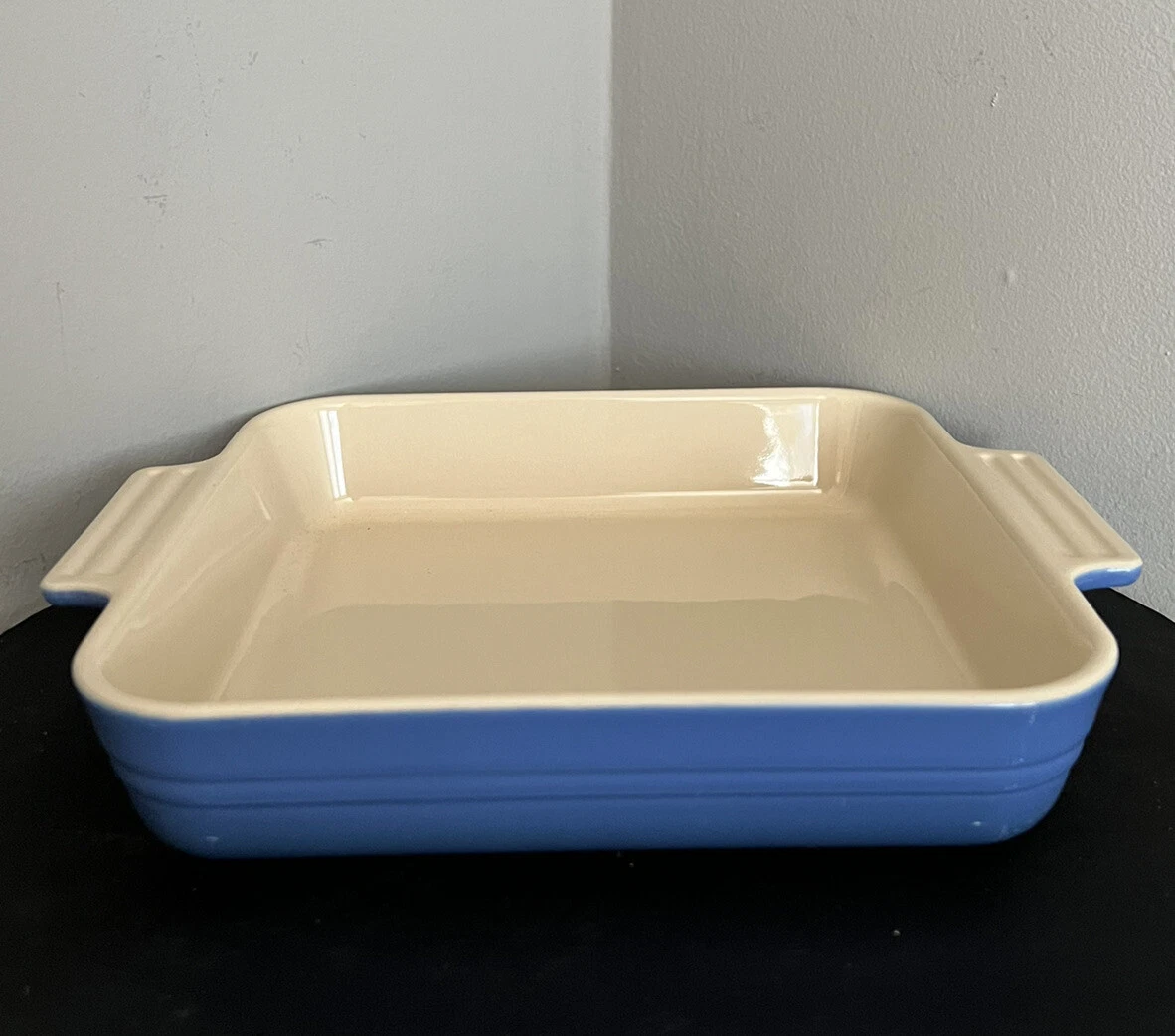 Le Creuset Stoneware 1-1/2-Quart 9-Inch Square Baking Dish, Cobalt