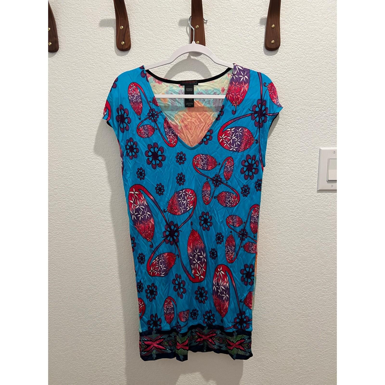 Picture 2 of 15