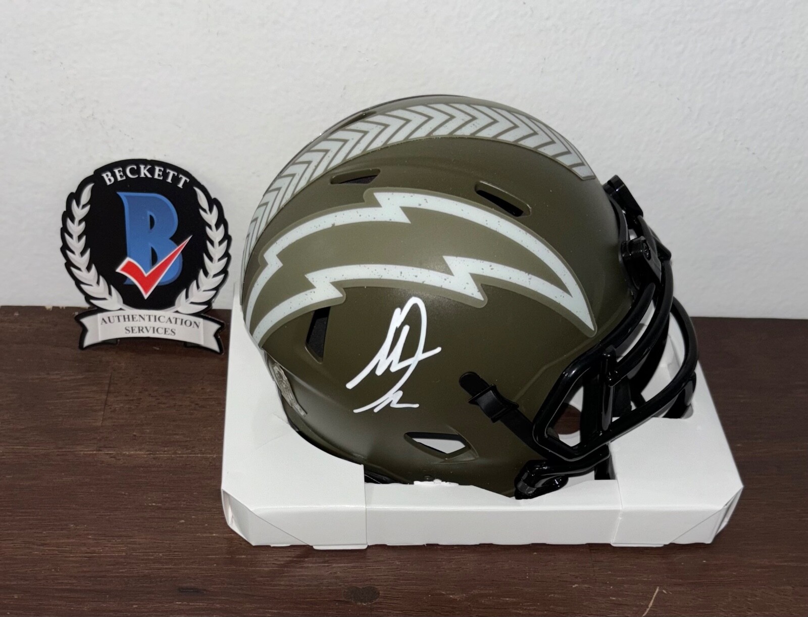 Antonio Gates Autographed Signed Los Angeles Chargers Auto STS Salute Mini Helmet Beckett 