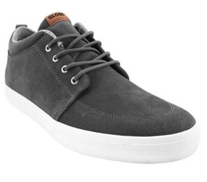 globe gs chukka dark shadow