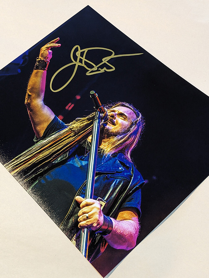LYNYRD SKYNYRD JOHNNY VAN ZANT signed SHEET MUSIC 8x10 PHOTO