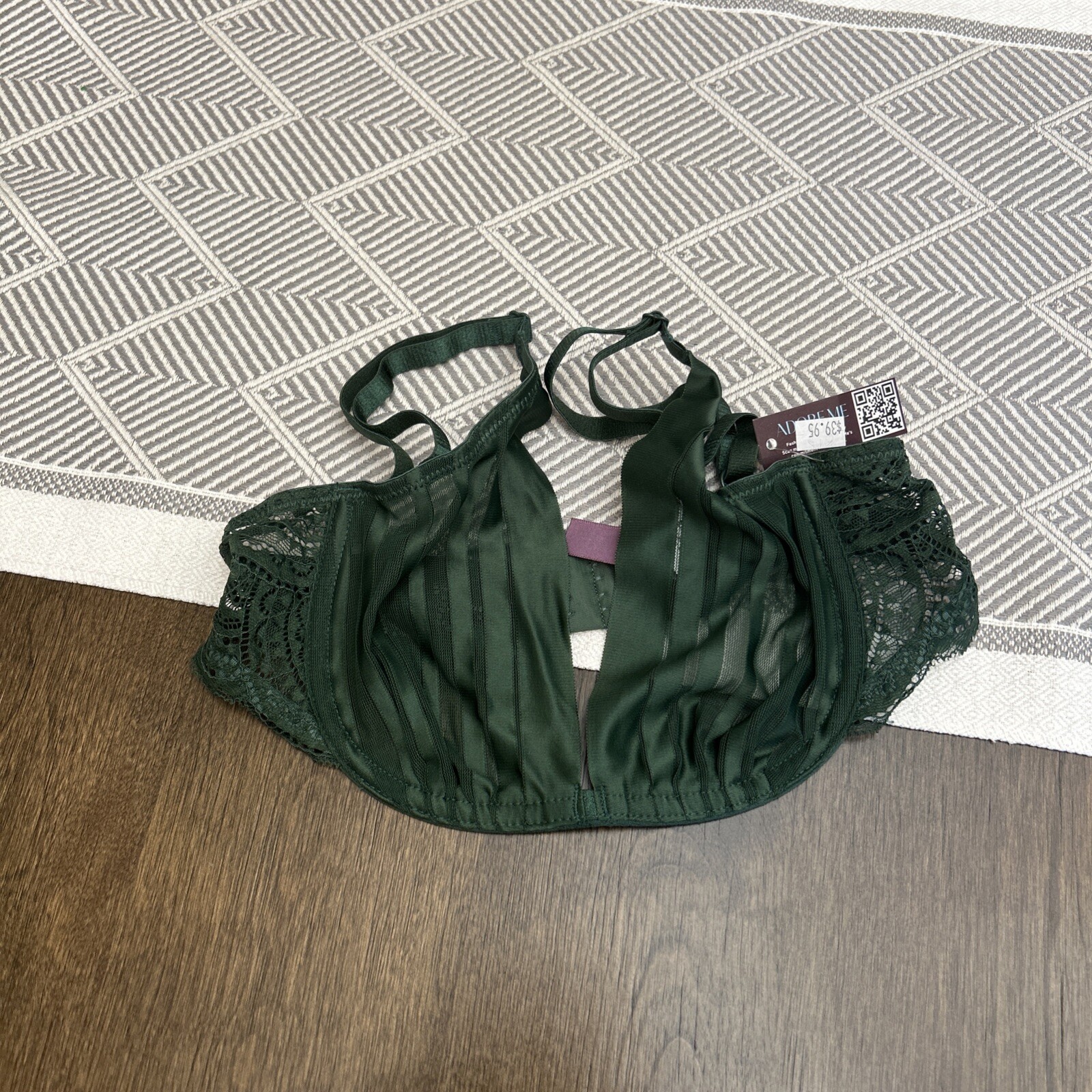 Adore Me Underwire Full Bra size 32C Green