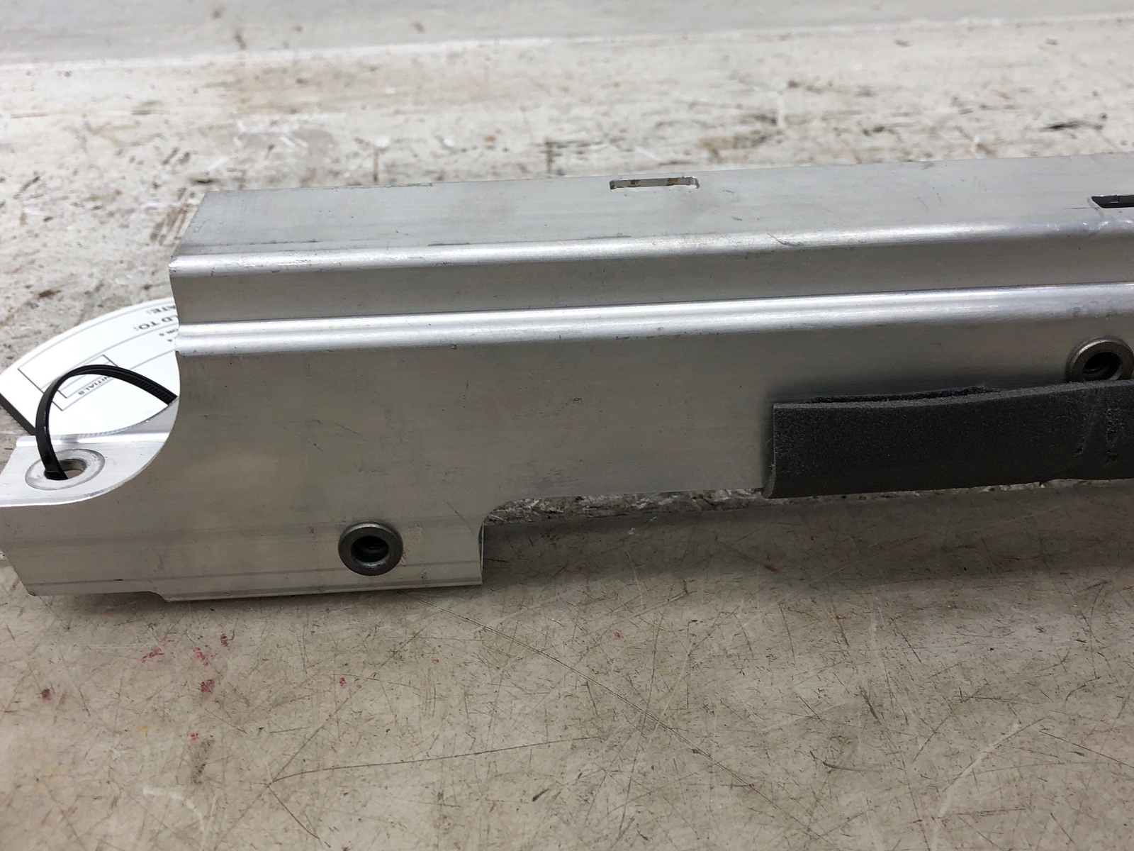 2020-2023 ASTON MARTIN VANTAGE ROADSTER REAR STORAGE SUPPORT BRACKET MY63-46180