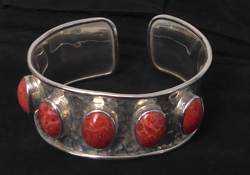 Samuel Benham BJC Sterling Silver 925 Red Coral Hammered Cuff (Grp. 17)