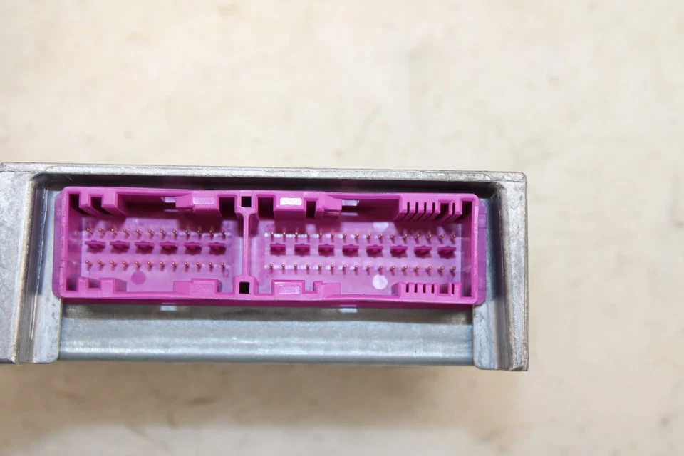 2012-2017 Fiat 500 Control Module 68185794AA OEM ML77 - Image 3 of 4