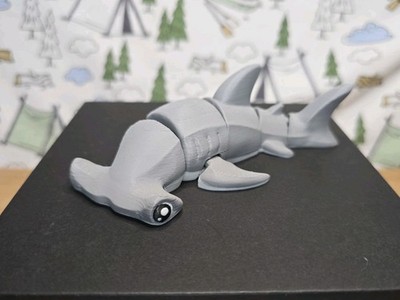   Mini Hammerhead Shark 130mm Long 3D Printed Articulated Flexi Fidget Toy!