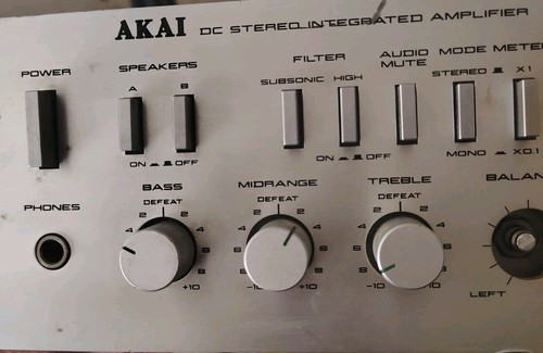 Vintage Akai AM-UO6 Integrated Stereo Amplifier - Picture 4 of 6