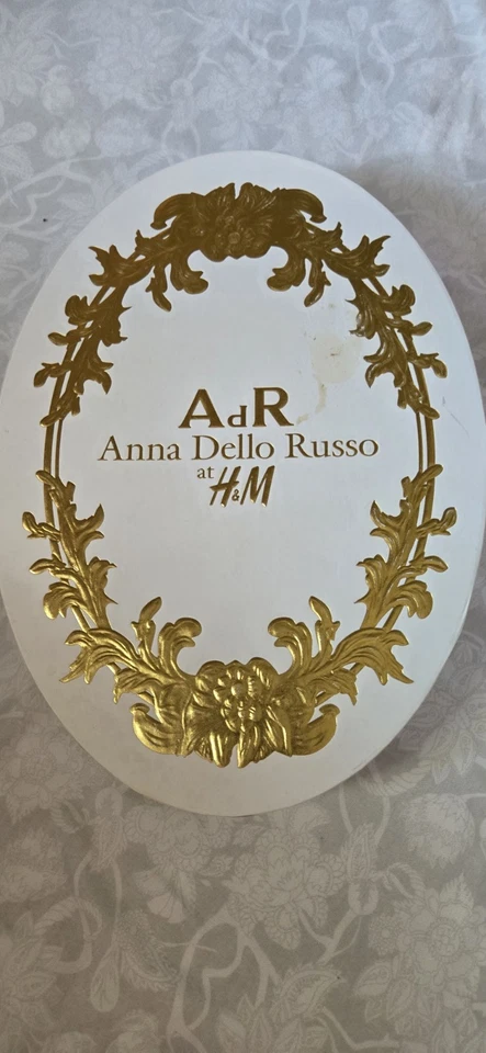 Anna Dello Russo x H&M - Collar de cocodrilo adornado Foto 4 de 4
