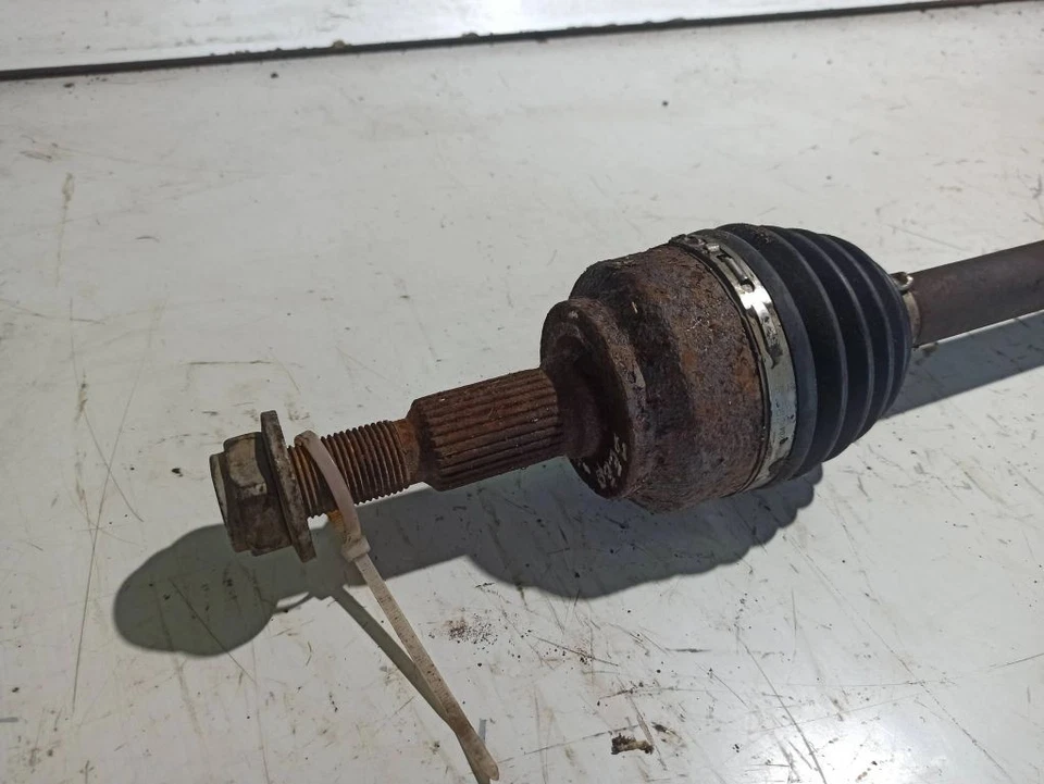 Árbol de transmisión delantero izquierdo Jeep Grand Cherokee (WK) 2005 P52104591AB ATZ22932 Foto 2 de 4