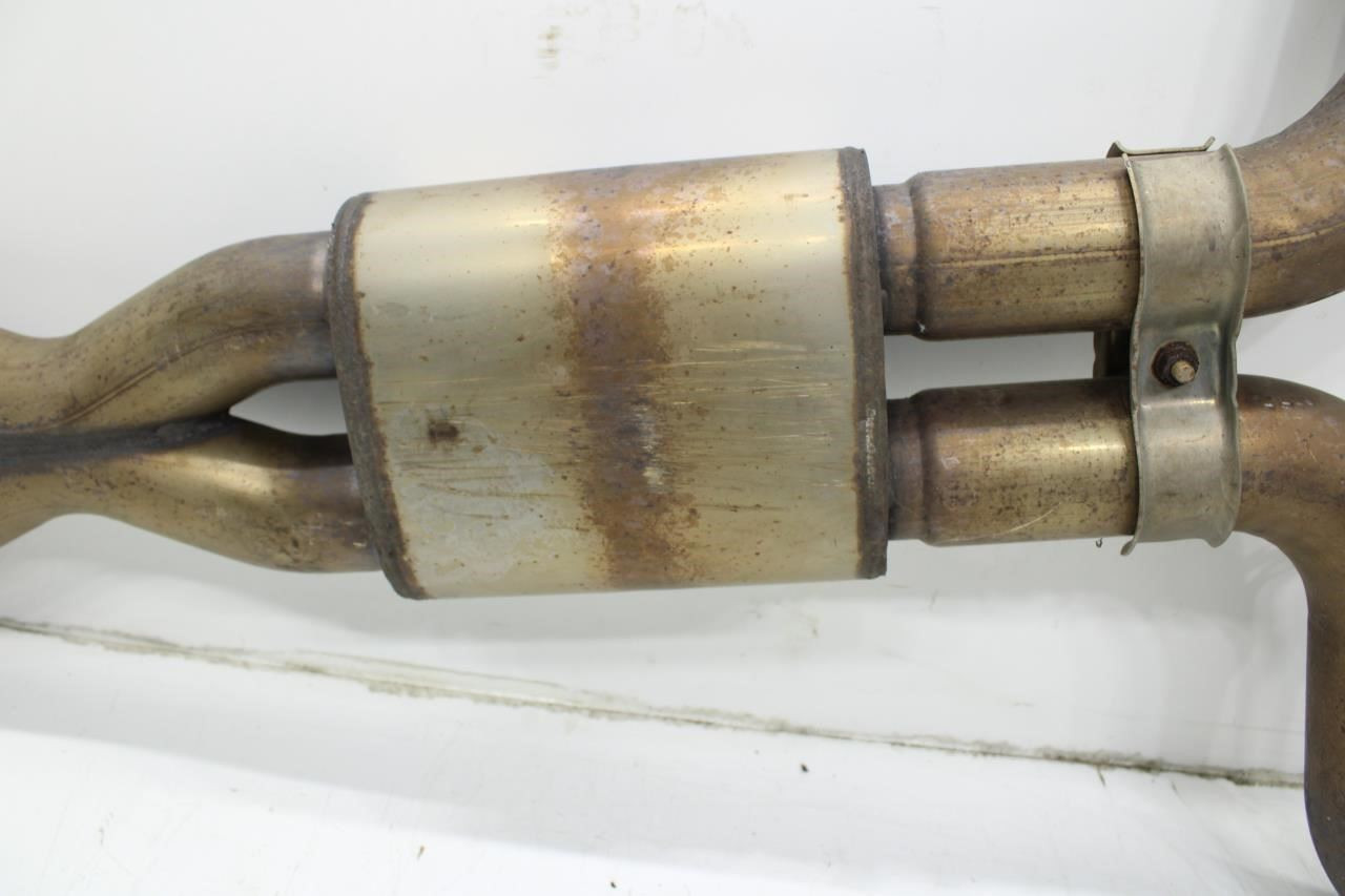 2014-20 Maserati Ghibli 3.0L Exhaust Center Muffler Resonator Pipe 670103686 OEM