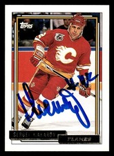 1992 Topps Hockey #467 Sergei Makarov (Gold) Signed Autograph (no COA)