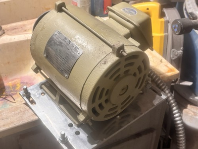 #ad GE Motors 10 HP Electric Motor 460 Volts 1780 RPM 326T $389.00