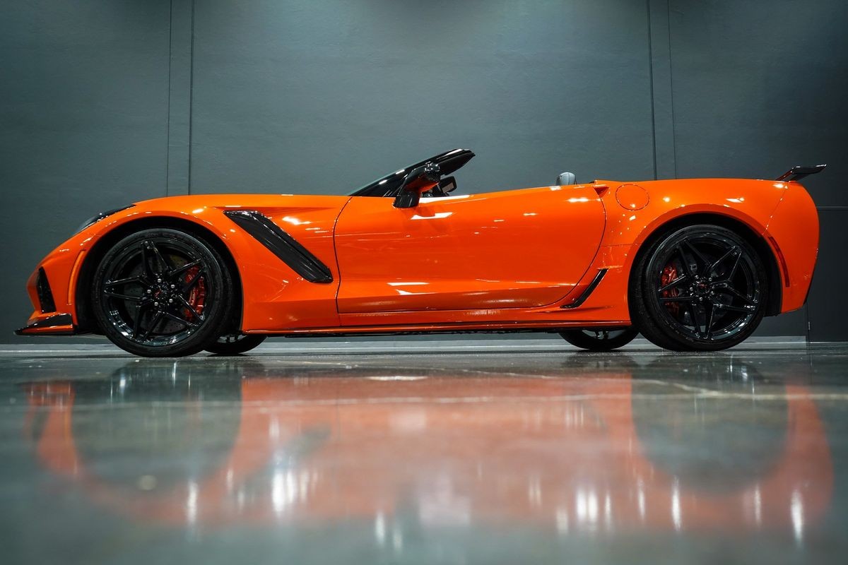 2019 Chevrolet Corvette ZR1 3ZR CONVERTIBLE FREE NATIONWIDE...
