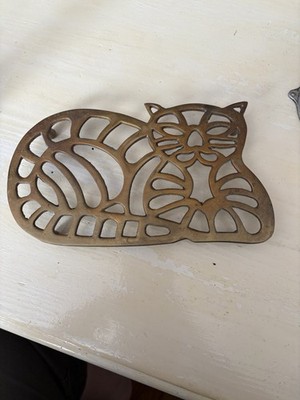 Vintage MCM Messing Katzenuntersetzer/Pflanzenständer mit Fuß 