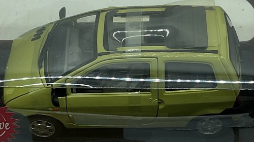 Renault TWINGO au 1/18 ANSON - Imagen 2 de 6